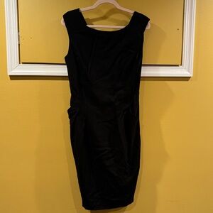 Little black dress Magaschoni Collection sleeveless dress with pockets